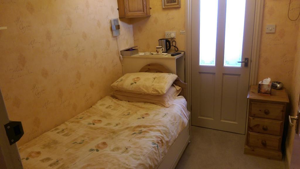 Brynhonddu Country House B&B Abergavenny Extérieur photo