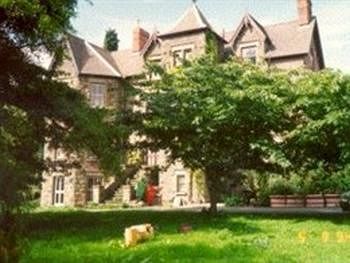 Brynhonddu Country House B&B Abergavenny Extérieur photo